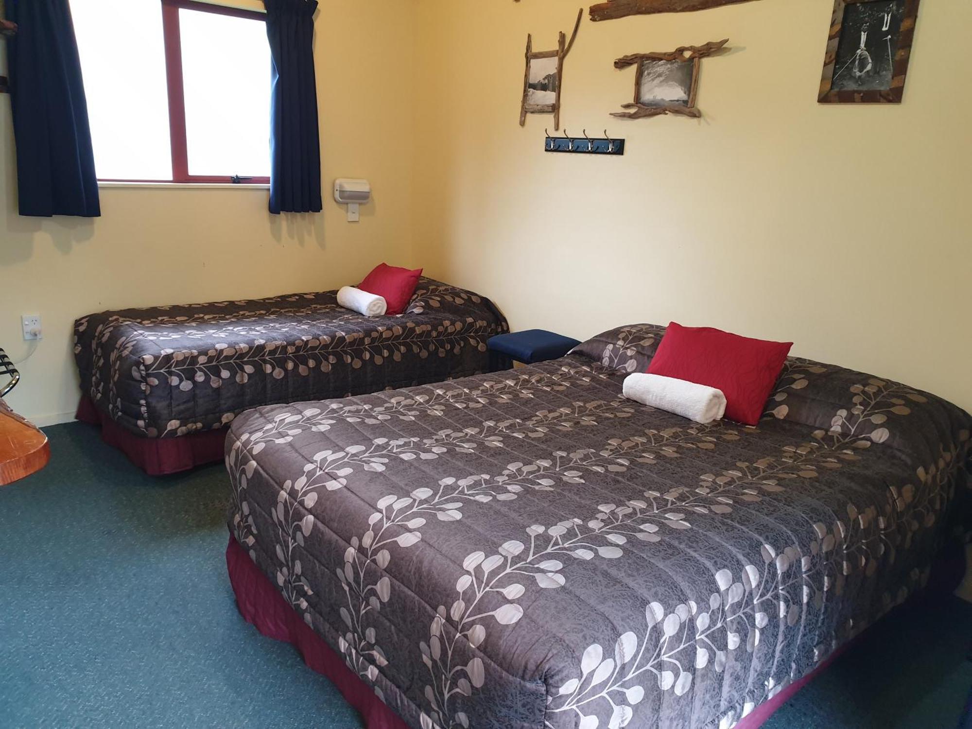 Glow Worm Accommodation Franz Josef Εξωτερικό φωτογραφία