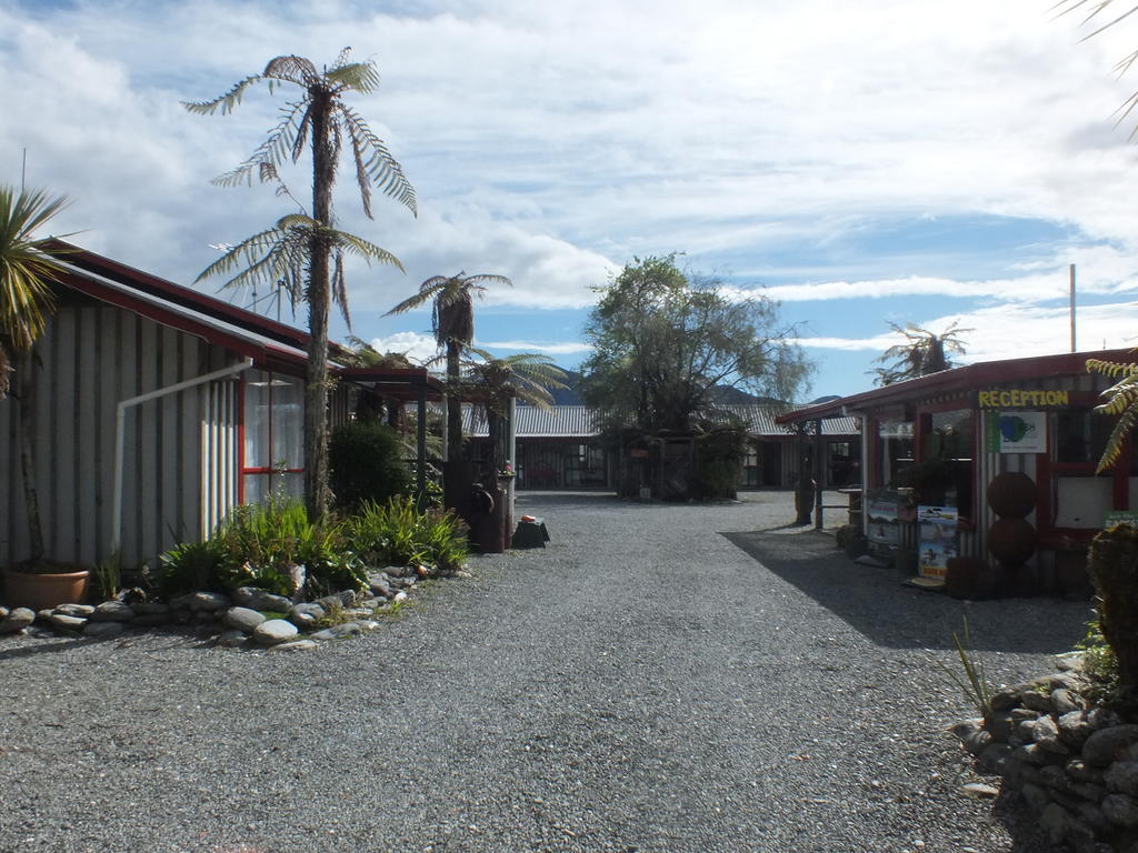 Glow Worm Accommodation Franz Josef Εξωτερικό φωτογραφία